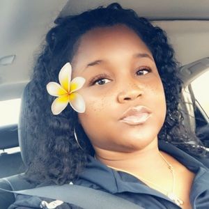 Meet your Posher, Cheronna